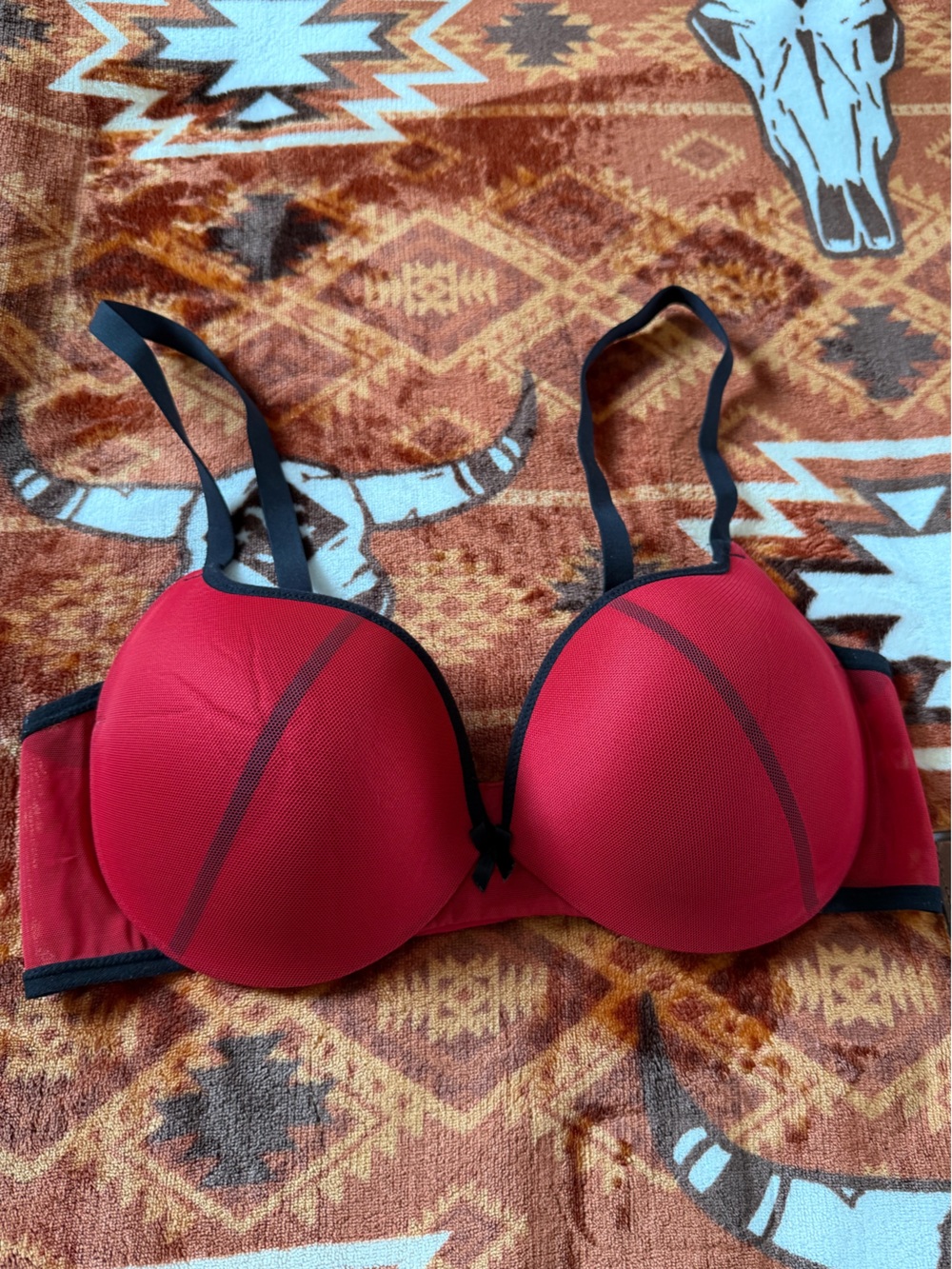 Maidenform 38C Push Up